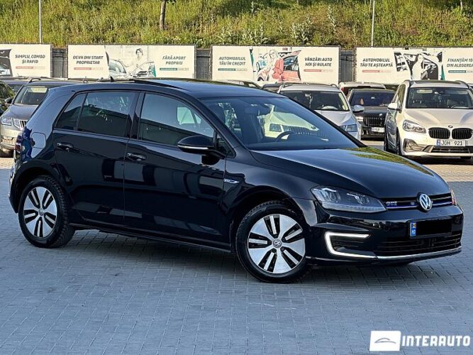 Volkswagen Golf GTE 2016 doar la InterAuto