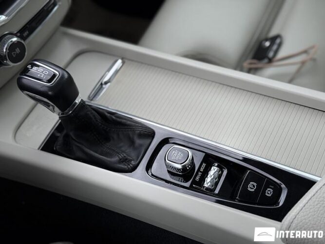 Volvo XC 60 53 volvo XC 60 2018