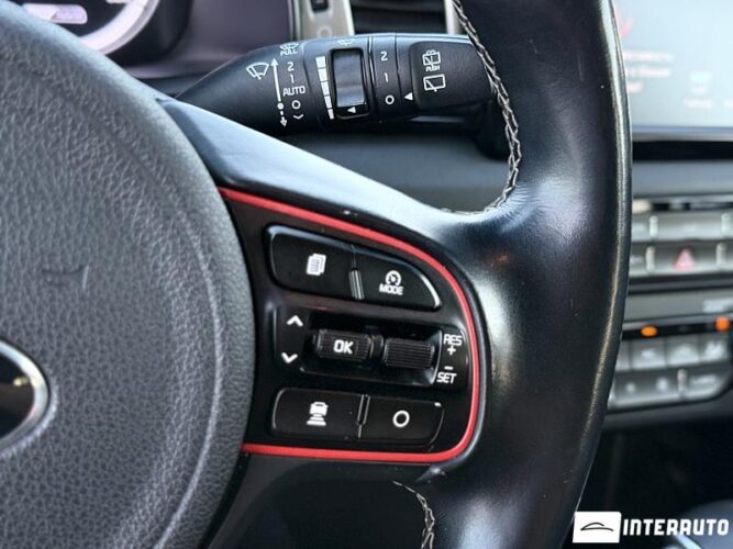 kia Niro 2016
