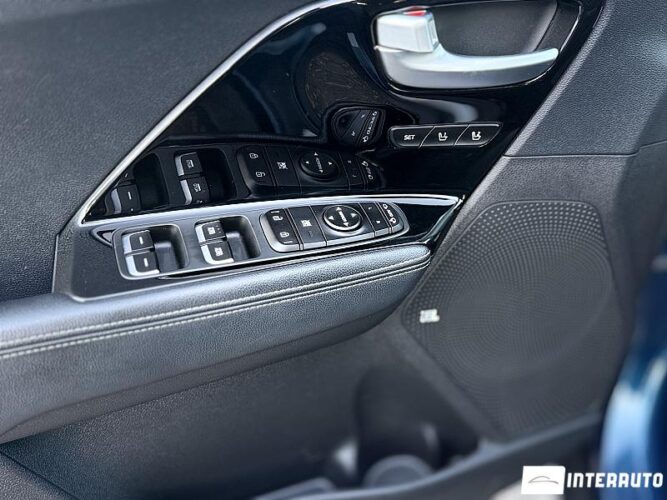 kia Niro 2016