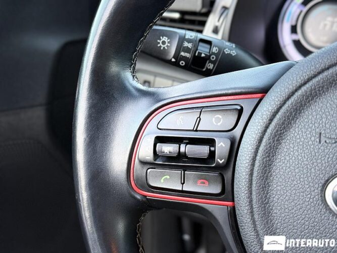 kia Niro 2016