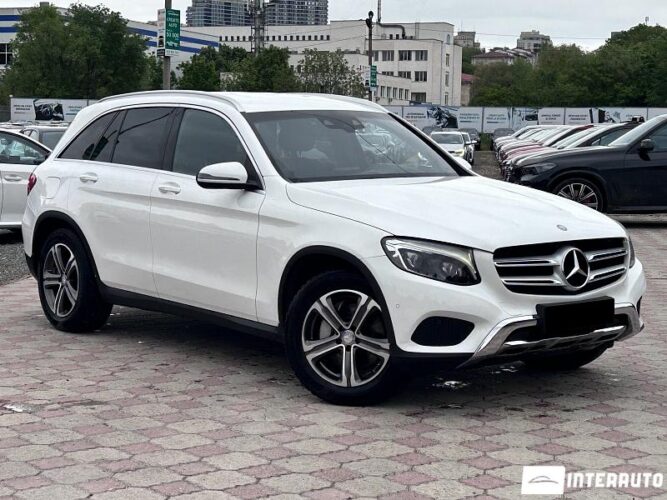 Mercedes GLC 220d 34 mercedes GLC 220d 2016