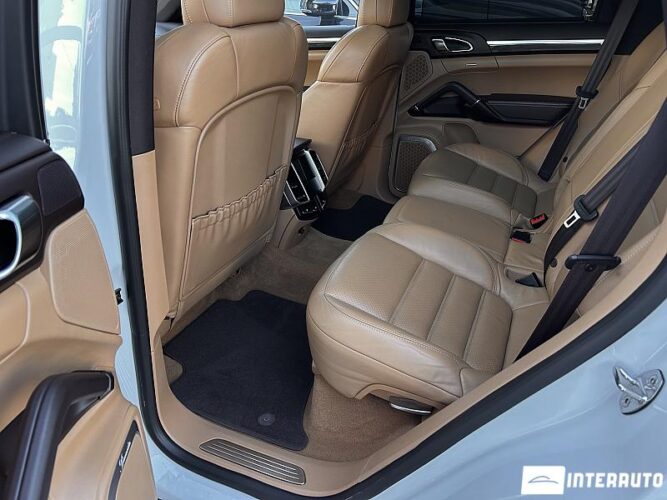 porsche Cayenne S 2016