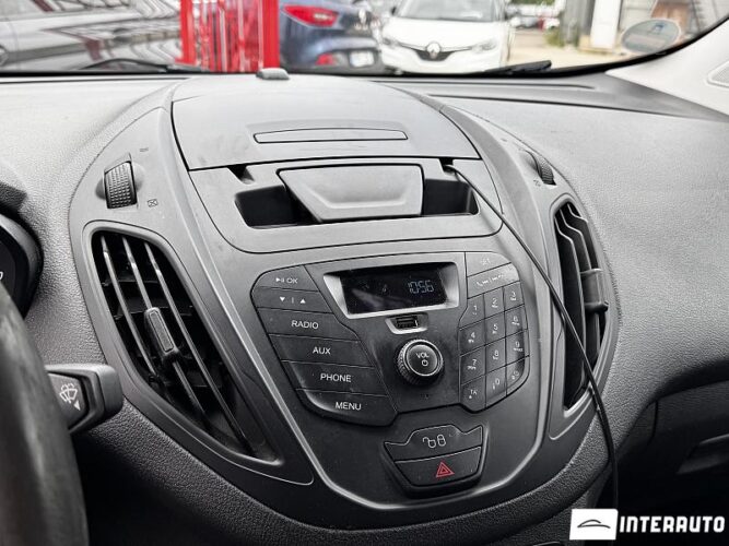 ford Courier 2015