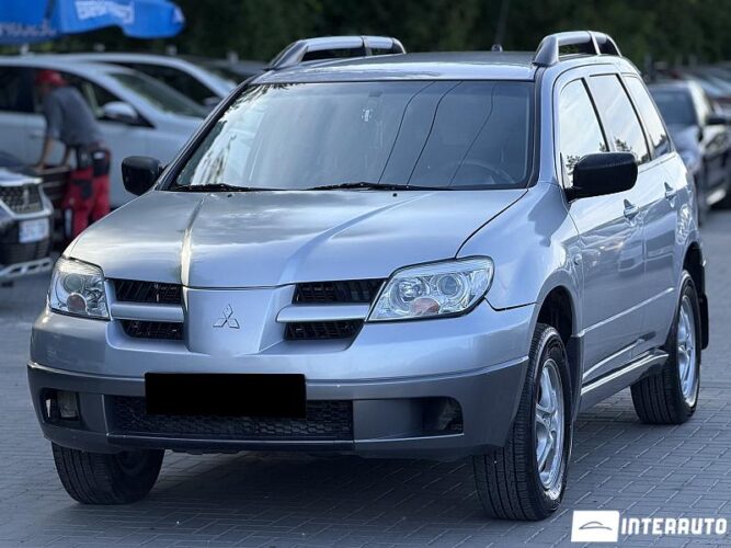 Mitsubishi Outlander 2006 doar la InterAuto