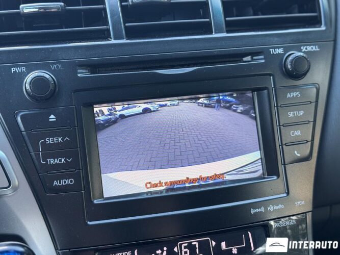 toyota Prius Plus / V 2012