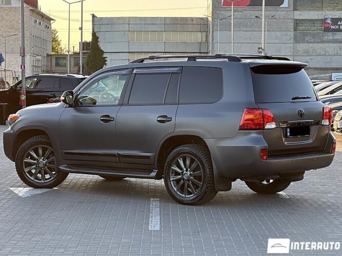 toyota Land Cruiser 2013