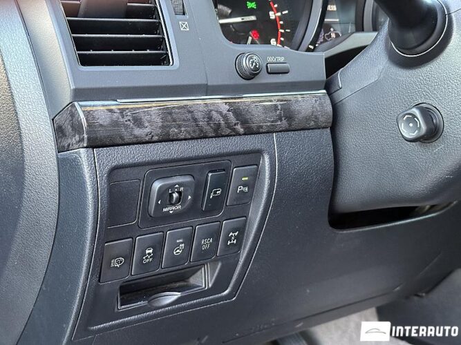 toyota Land Cruiser 2013