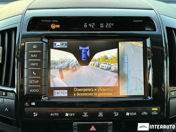 toyota Land Cruiser 2013