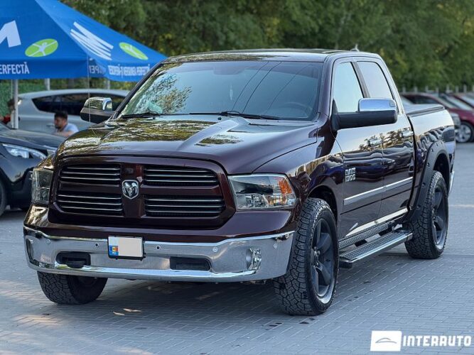Dodge RAM 2015 doar la InterAuto