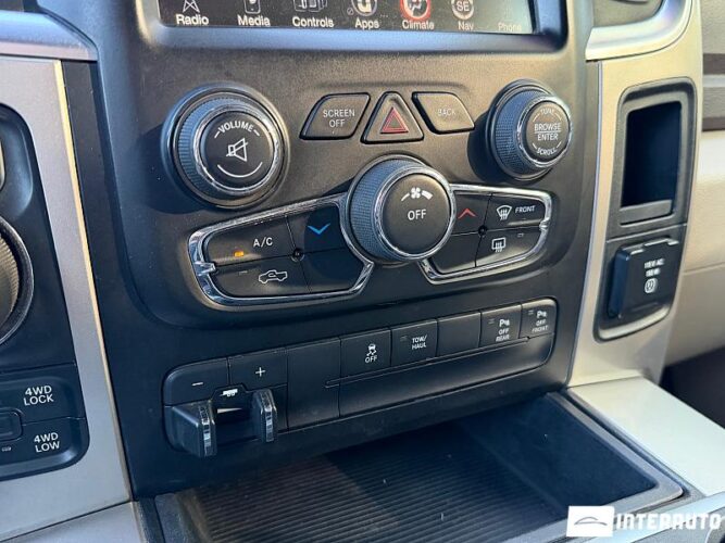 dodge RAM 2015
