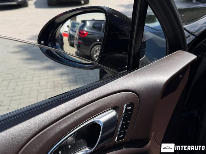 Porsche Cayenne Turbo 42 porsche Cayenne Turbo 2015