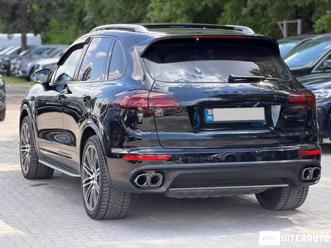Porsche Cayenne Turbo 39 porsche Cayenne Turbo 2015