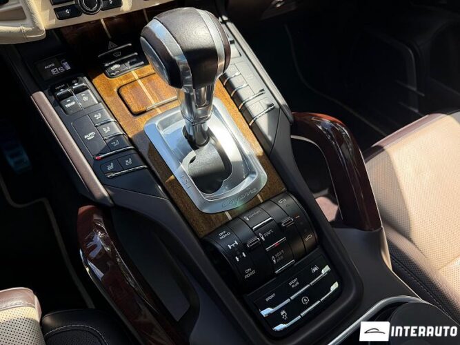 Porsche Cayenne Turbo 51 porsche Cayenne Turbo 2015