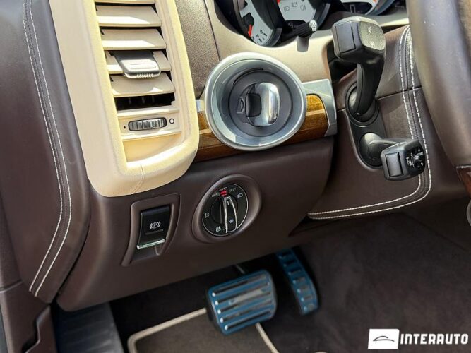 Porsche Cayenne Turbo 46 porsche Cayenne Turbo 2015