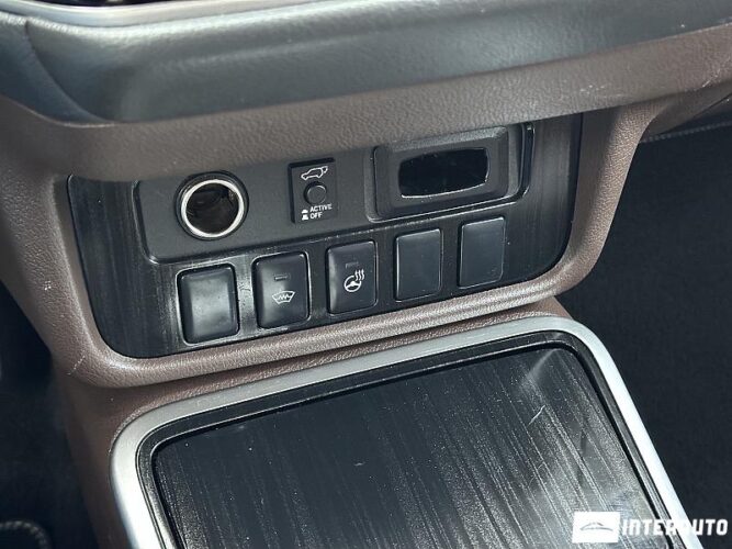 mitsubishi Outlander 2015