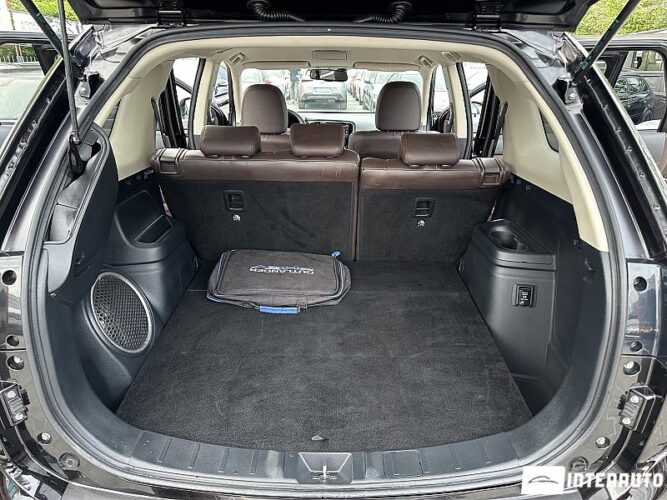 mitsubishi Outlander 2015