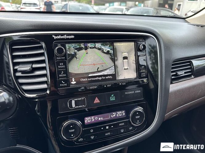 mitsubishi Outlander 2015