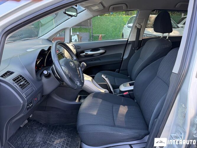 toyota Auris 2008