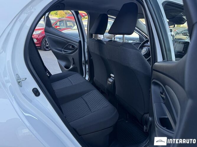toyota Yaris 2023