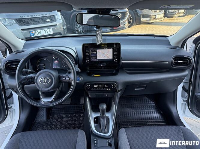 toyota Yaris 2023