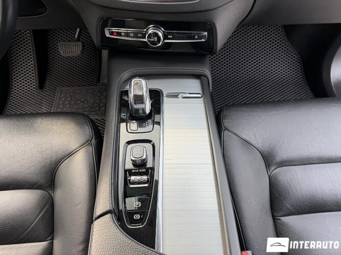 Volvo XC 90 46 volvo XC 90 2015