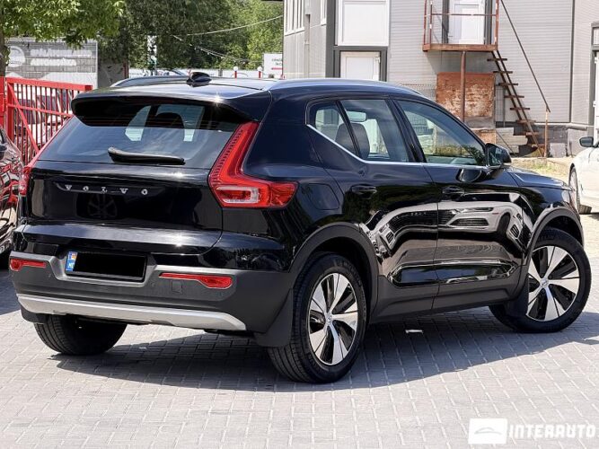 volvo XC 40 2020