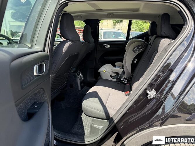 volvo XC 40 2020