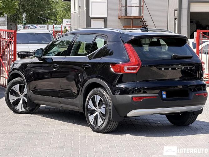 volvo XC 40 2020
