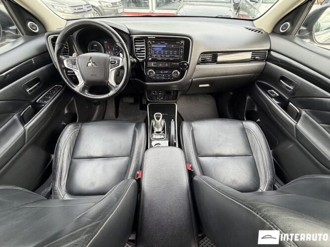 Mitsubishi Outlander 40 mitsubishi Outlander 2016