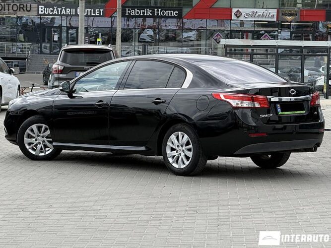 renault Laguna 2016