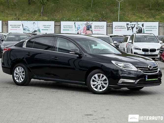 Renault Laguna 2016 doar la InterAuto