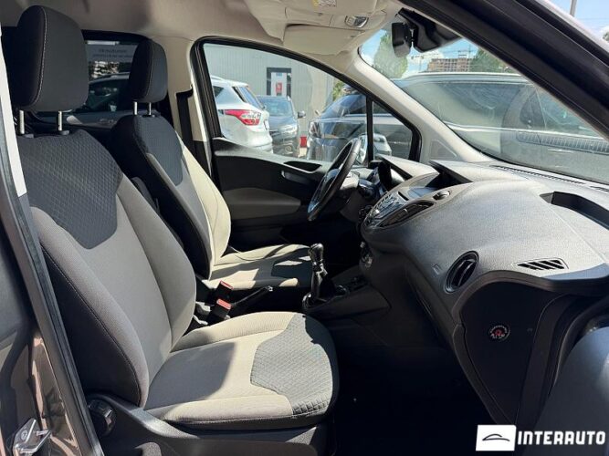 ford Tourneo Courier 2017