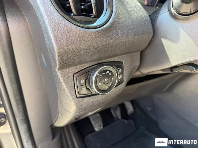 ford Tourneo Courier 2017