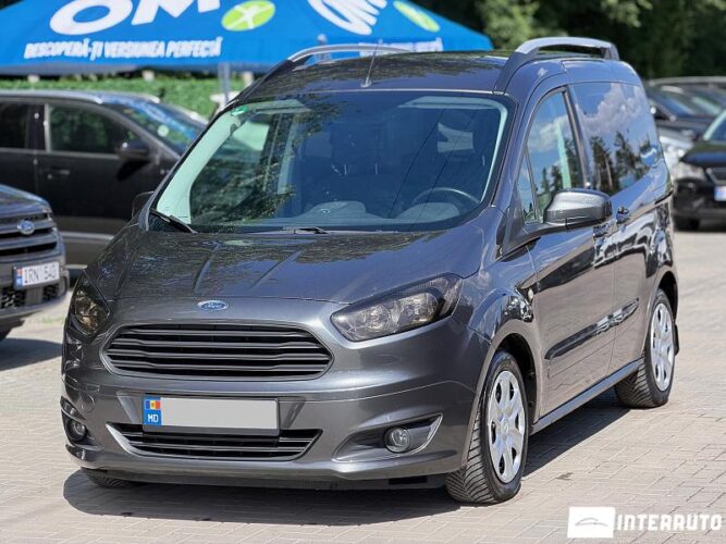Ford Tourneo Courier 2017 doar la InterAuto