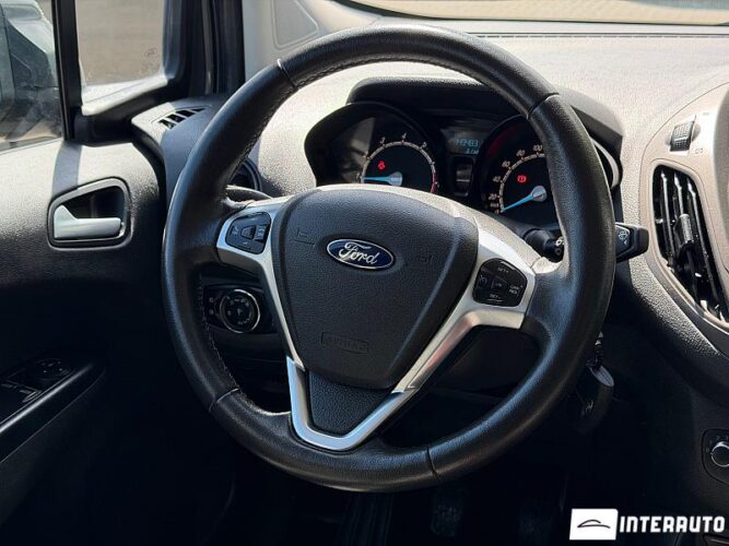 ford Tourneo Courier 2017