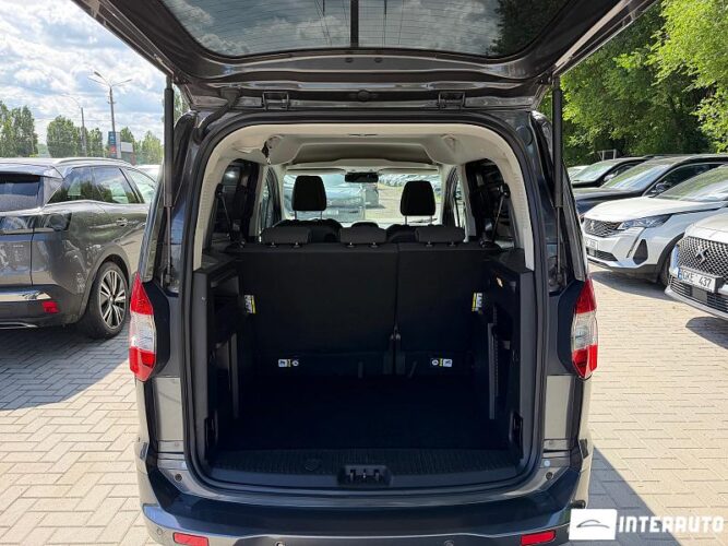 ford Tourneo Courier 2017