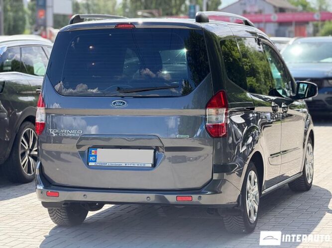 ford Tourneo Courier 2017