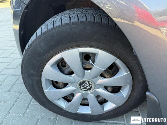 Toyota Auris 42 toyota Auris 2008