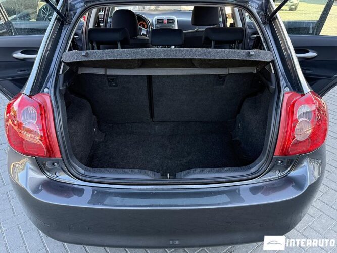 Toyota Auris 45 toyota Auris 2008
