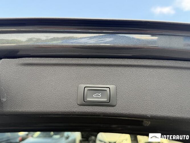 Audi A4 54 audi A4 2020