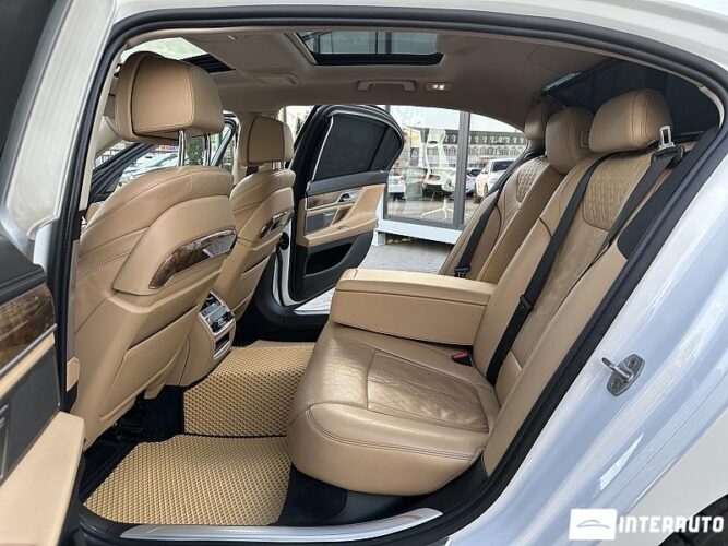 bmw 740 2016