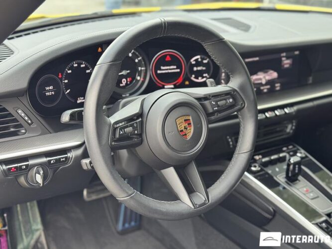 porsche 911 Carrera 2019