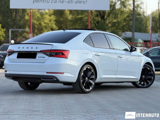 Skoda Superb 35 skoda Superb 2020