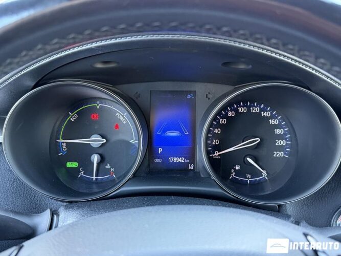 Toyota C-HR 41 toyota C-HR 2018