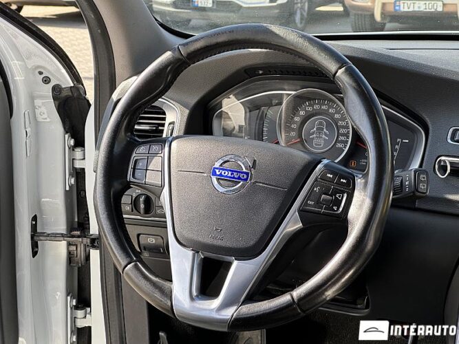 volvo V 60 Cross Country 2015