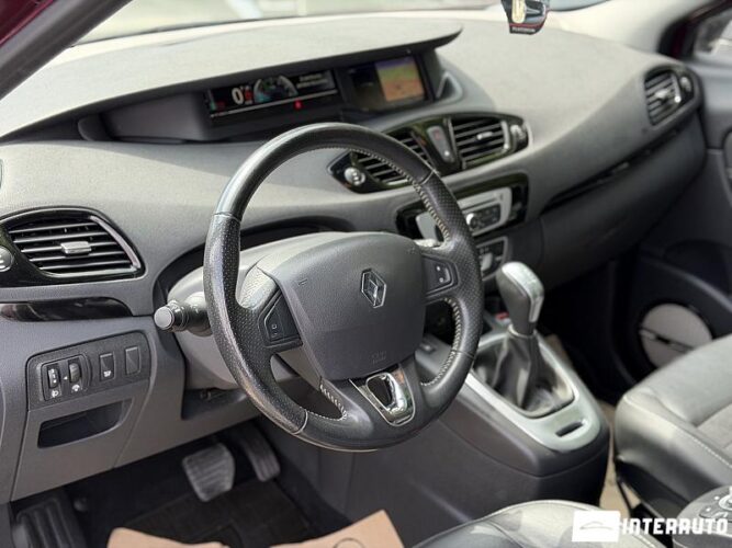 renault Grand Scenic 2016