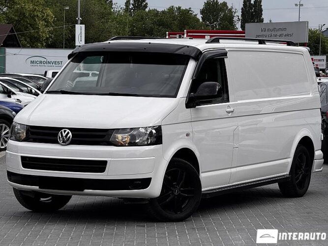 Volkswagen Transporter 2014 doar la InterAuto