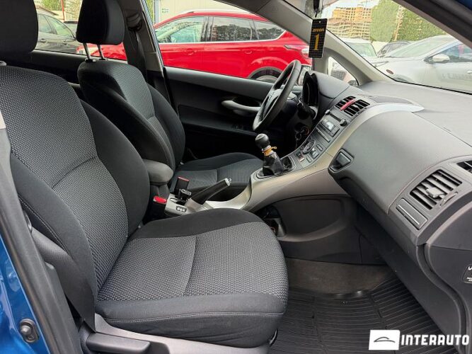 toyota Auris 2010