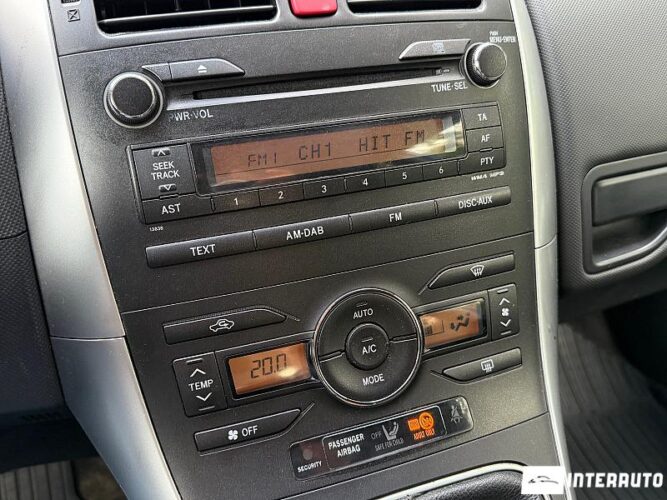 toyota Auris 2010